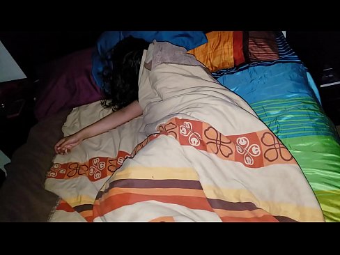 ❤️ Pasierb besztający swoją młodą macochę, gdy ta śpi. ☑ Fucking video at pl.cbddeluxe.top ❌️❤